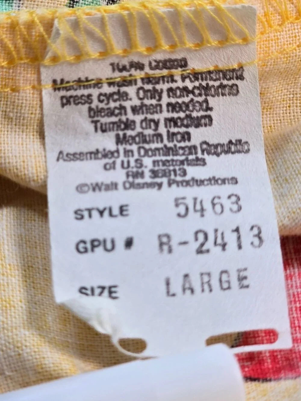 Vintage Disney Mickey & Co Large Yellow Red Star Print Drawstring Shorts